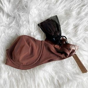 SKIMS MESH STRAPLESS BRA